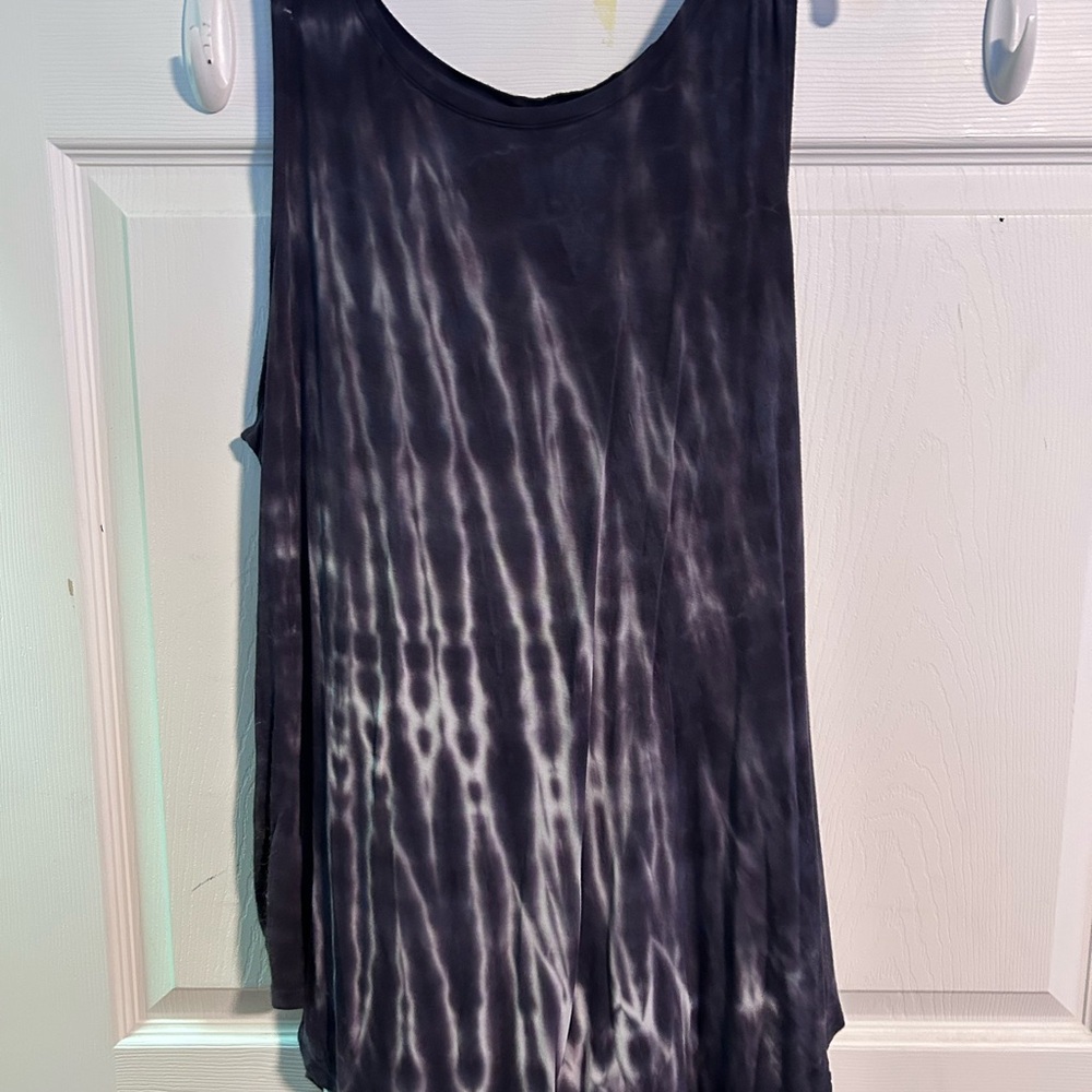 Old Navy Black Asymmetrical Tank Top